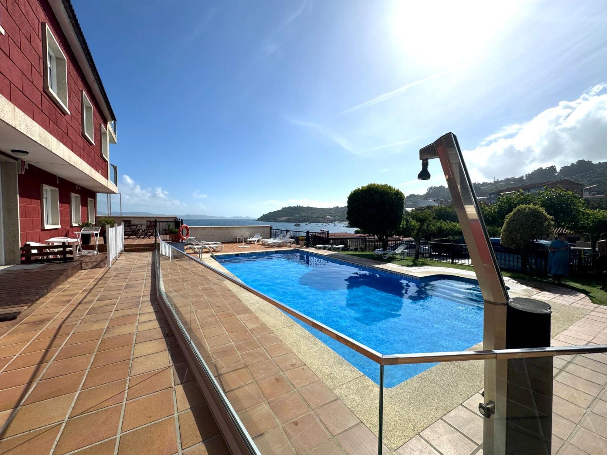 Apartamentos Sinas Playa Raxo Exterior foto
